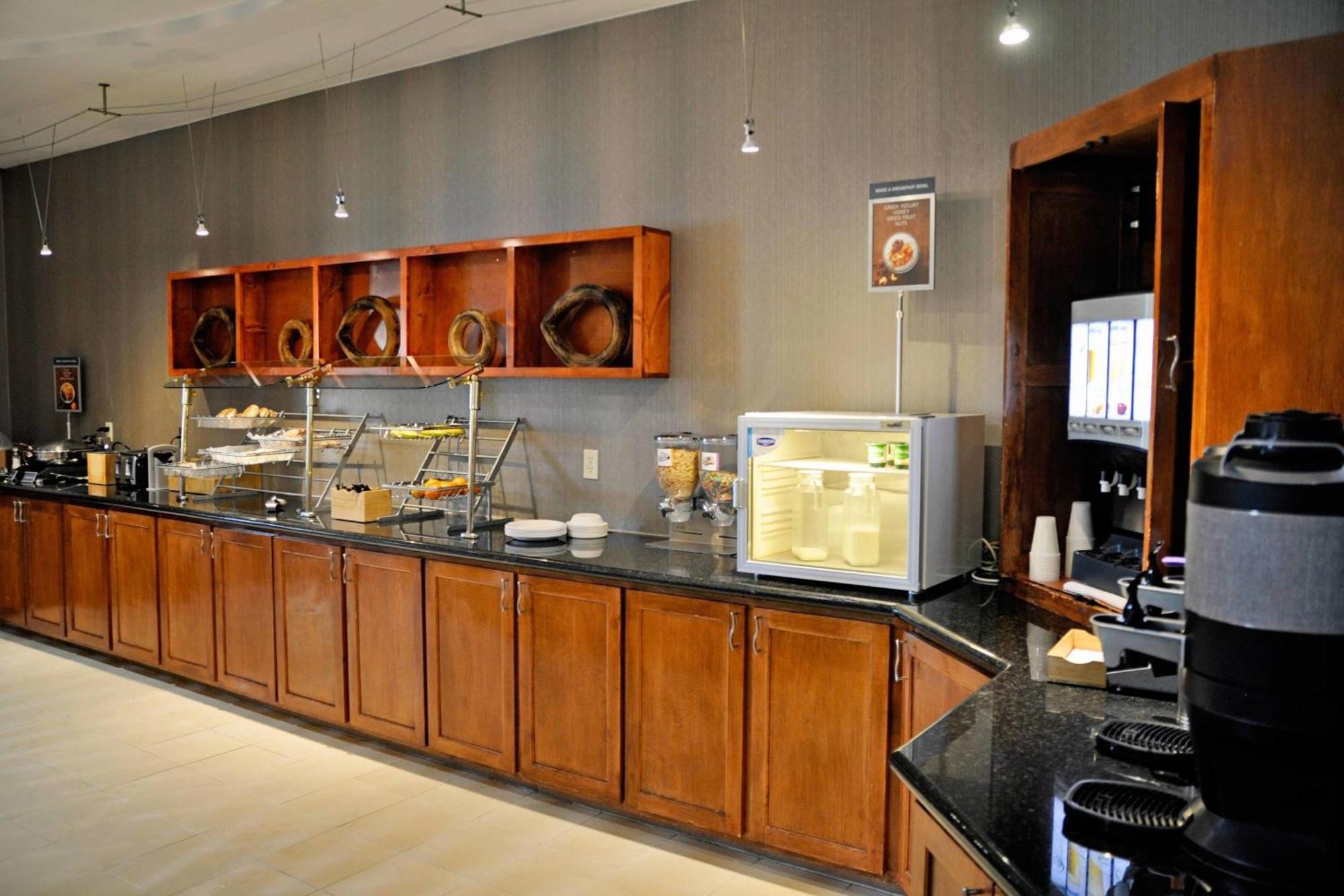 Springhill Suites Houston Katy Mills Екстериор снимка